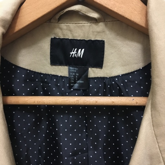 Gently Used H&M Coat - Picture 2 of 7